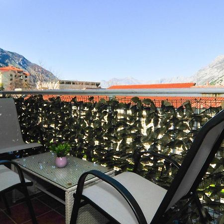 Apartment Luka & Sons Kotor Buitenkant foto